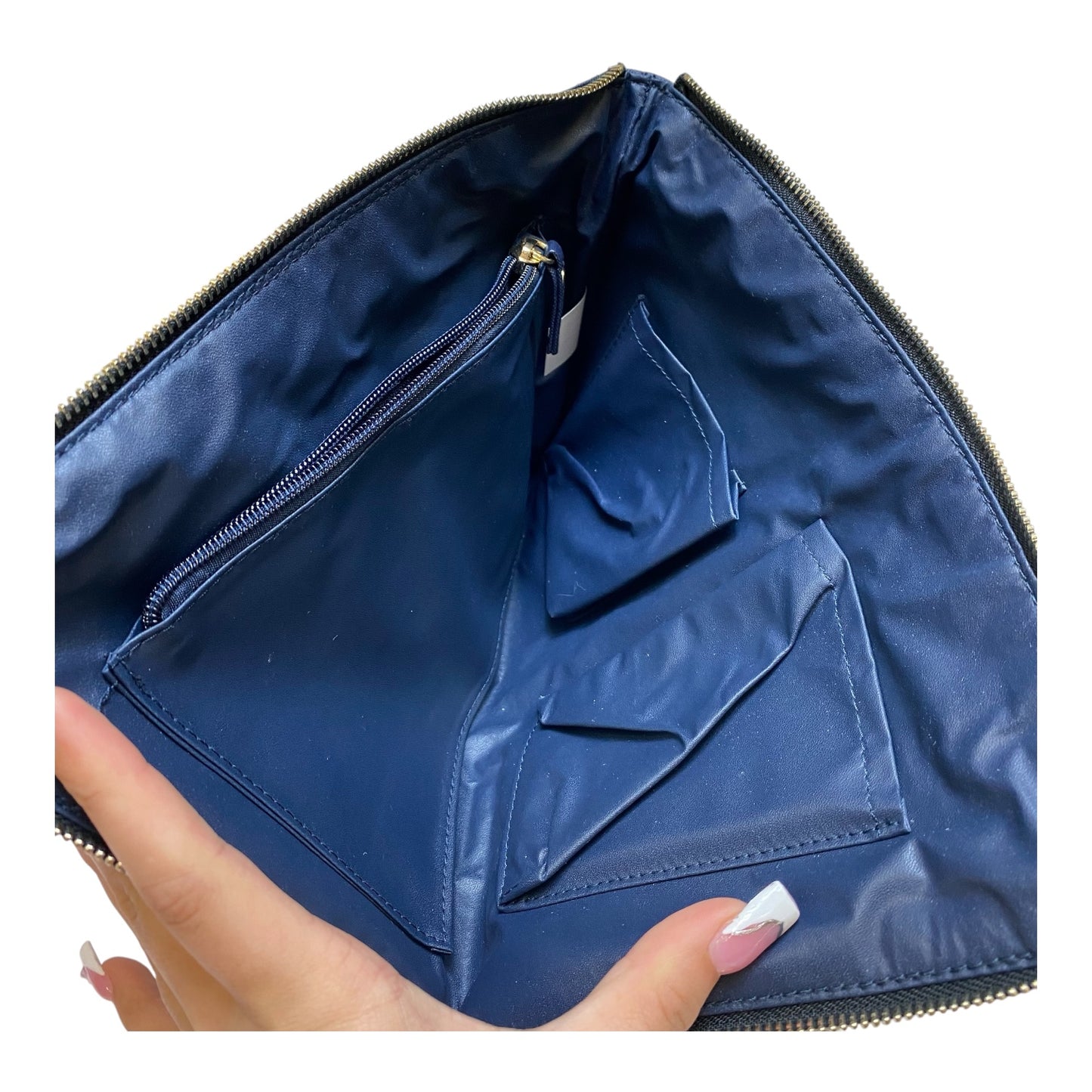 Clutch By Scout, Size: Large