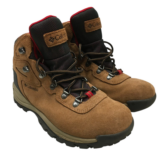 Boots Hiking By Columbia In Brown, Size:9