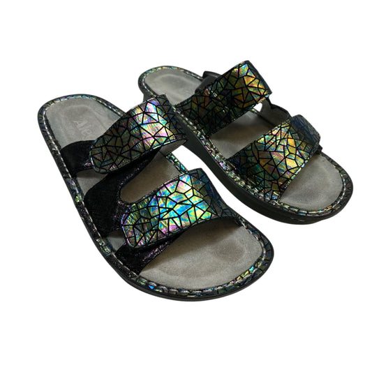 Sandals Flats By Alegria In Black, Size:5.5