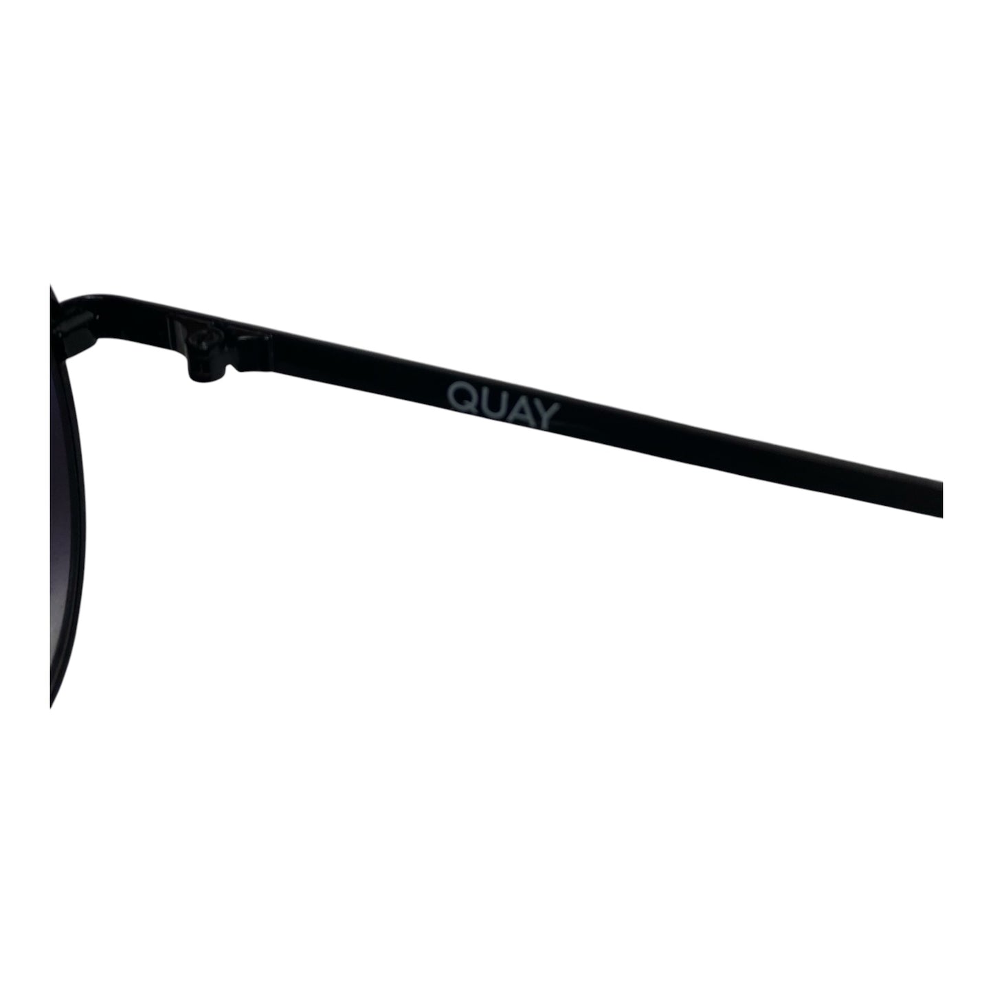 Sunglasses By Quay, Size:
