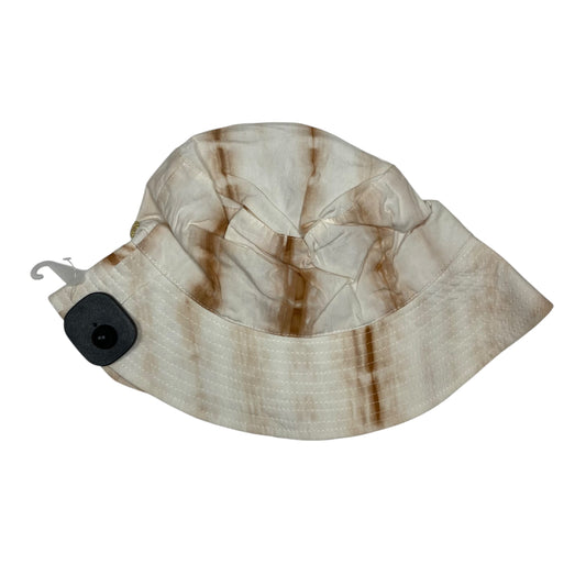 Hat Bucket By Vince Camuto In Cream & Tan