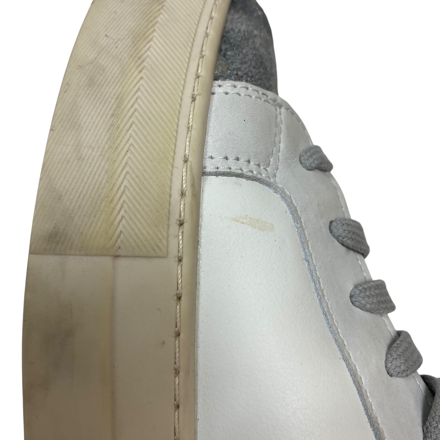 Shoes Designer By P448 In Grey & White, Size:8.5