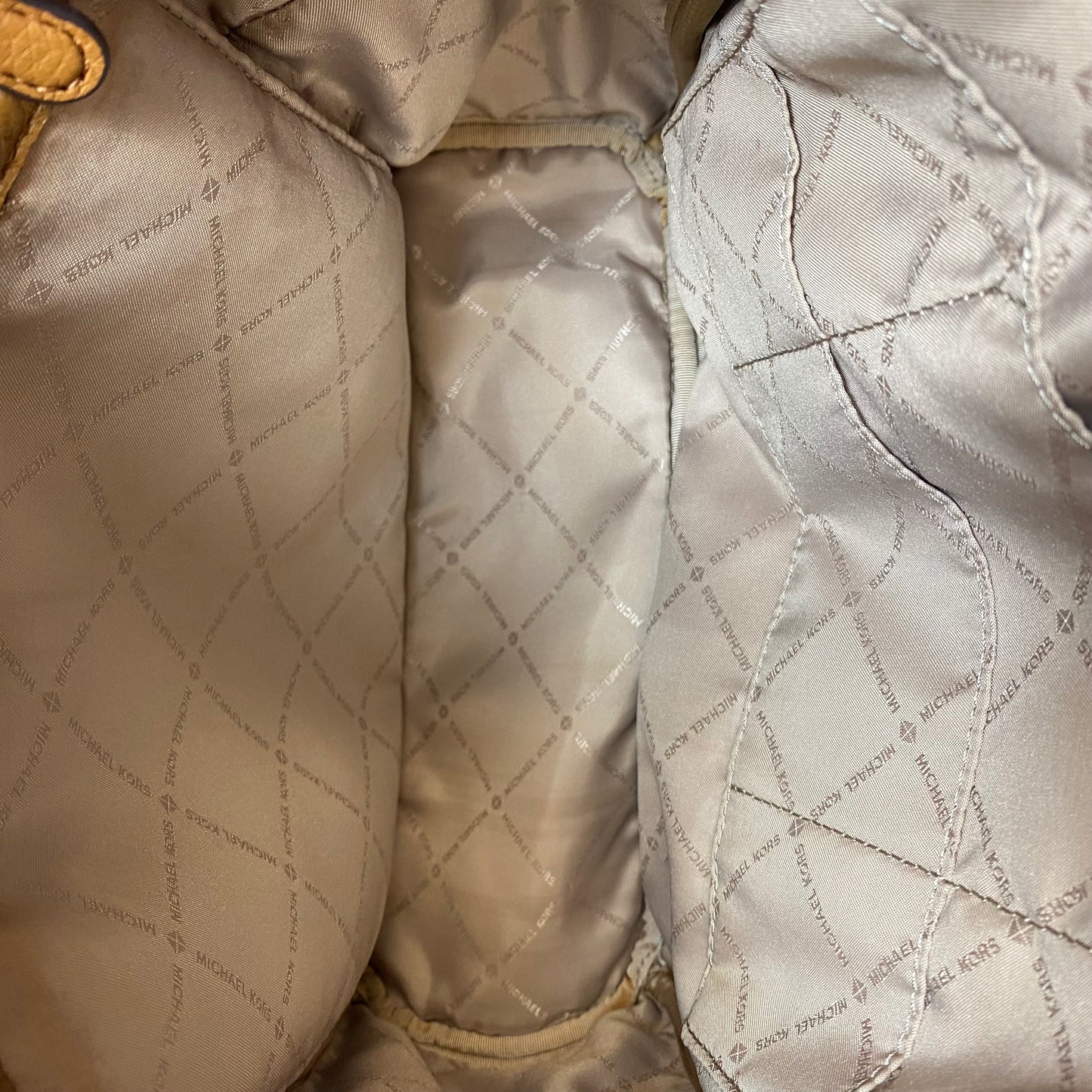 Backpack Designer By Michael Kors, Size: Medium