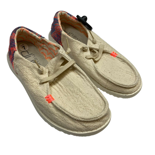 Shoes Flats By Hey Dude In Cream, Size:7